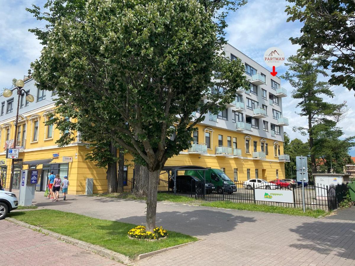 A-Partman Sk - Main Square - Private Parking - Mountain View - Top Floor - 82 M2 포프라트 외부 사진